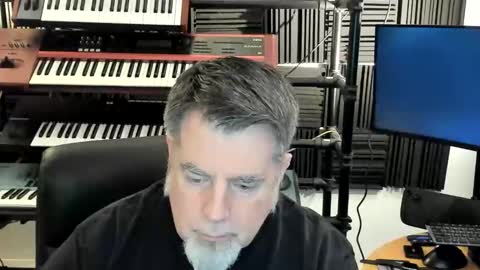 Snapshot of mostly_unbothered chatting on 11.25.25 mostly_unbothered online show from 11.25.25