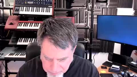 Snapshot of mostly_unbothered chatting on 02.21.26 mostly_unbothered online show from 02.21.26