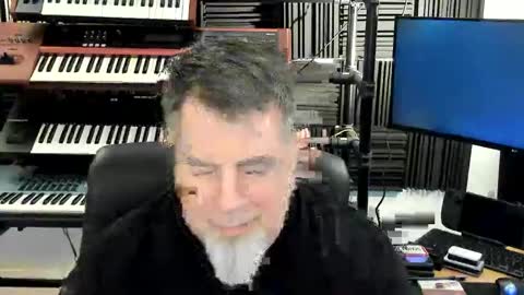 Snapshot of mostly_unbothered chatting on 03.07.26 mostly_unbothered online show from 03.07.26