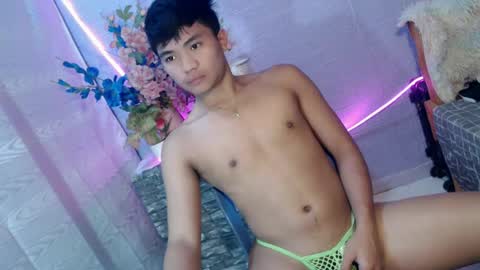 Snapshot of mostwantedtwink chatting on 06.12.26 mostwantedtwink online show from 06.12.26