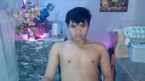 Snapshot of mostwantedtwink chatting on 06.25.26 mostwantedtwink online show from 06.25.26
