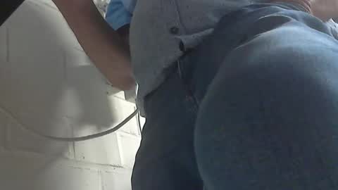 Snapshot of motofann2 chatting on 09.19.25 motofann2 online show from 09.19.25