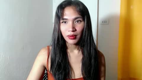 mouiline_rouge69 online show from 04.19.26