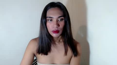 mouiline_rouge69 online show from 07.25.26