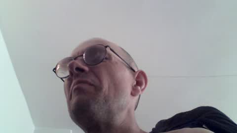 Snapshot of moviem1978 chatting on 06.23.26 Frederik online show from 06.23.26