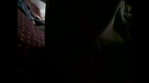 Snapshot of mowgli1977 chatting on 10.12.25 mowgli1977 online show from 10.12.25