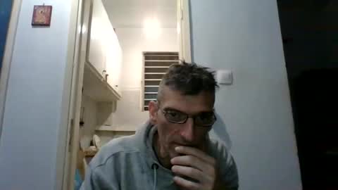Snapshot of mppempis81 chatting on 05.08.26 mppempis81 online show from 05.08.26