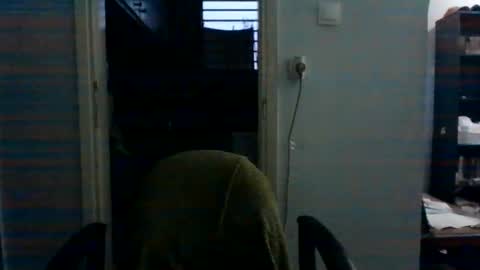 Snapshot of mppempis81 chatting on 05.19.26 mppempis81 online show from 05.19.26