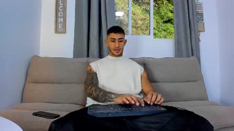 Snapshot of mr_adrian_ chatting on 07.03.26 online show from 07.03.26