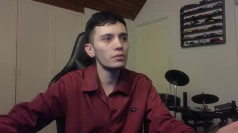 Snapshot of mr_andresr chatting on 12.02.25 Andy online show from 12.02.25