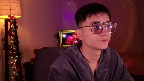 Mr Evans online show from 01.10.25