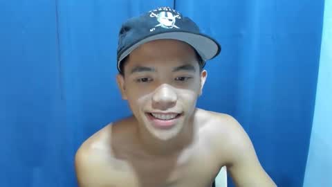 Snapshot of mr_fucker213 chatting on 12.16.25 mr fucker213 online show from 12.16.25