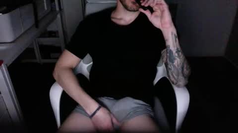 Snapshot of mr_gi89 chatting on 04.09.26 mr_gi89 online show from 04.09.26