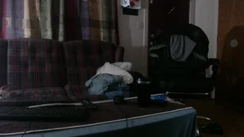 Snapshot of mr_happy12 chatting on 10.28.25 mr_happy12 online show from 10.28.25