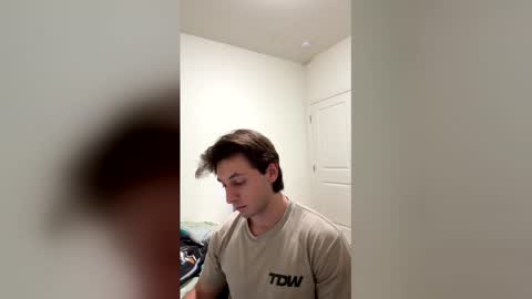 Snapshot of mr_hunter487927 chatting on 02.01.26 Hunter online show from 02.01.26