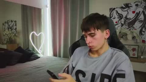 Kris online show from 02.25.25