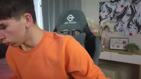 Kris online show from 02.28.25