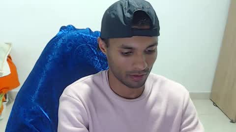 Snapshot of mr_max__ chatting on 02.20.26 Max online show from 02.20.26