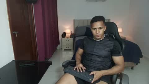 mr_maximo online show from 08.05.26