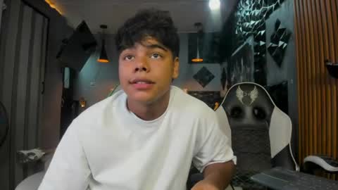 mr_mois online show from 06.17.26