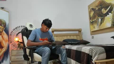 mr_stiven_ online show from 06.05.26