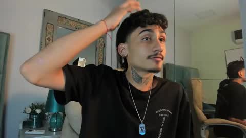 MR online show from 11.29.25