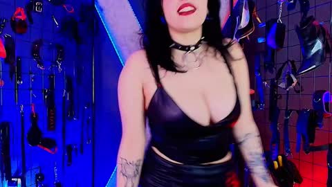 Snapshot of mranii_queen_bdsm_ chatting on 01.06.26 mranii_queen_bdsm_ online show from 01.06.26