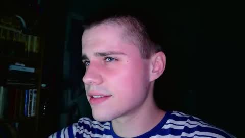 Snapshot of mrbepsik chatting on 03.12.26 Mr Roman online show from 03.12.26