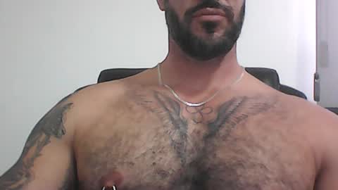 Darien online show from 06.12.26