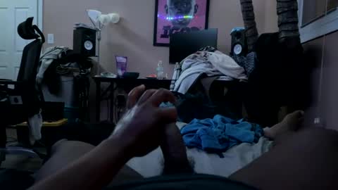 Snapshot of mrbigstuff34 chatting on 02.09.25 AJtheDon22 online show from 02.09.25