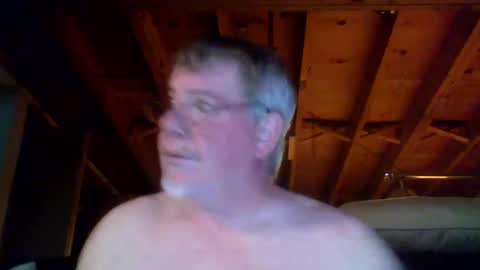 Snapshot of mrblade666 chatting on 10.25.25 mrblade666 online show from 10.25.25