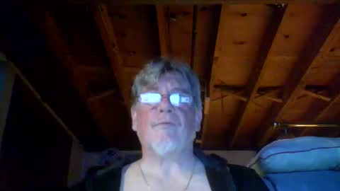 Snapshot of mrblade666 chatting on 04.12.26 mrblade666 online show from 04.12.26