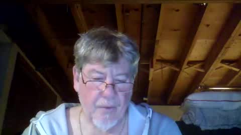 Snapshot of mrblade666 chatting on 04.20.26 mrblade666 online show from 04.20.26