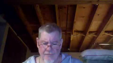 Snapshot of mrblade666 chatting on 04.29.26 mrblade666 online show from 04.29.26