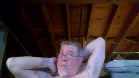 Snapshot of mrblade666 chatting on 05.12.26 mrblade666 online show from 05.12.26
