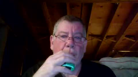 Snapshot of mrblade666 chatting on 05.17.26 mrblade666 online show from 05.17.26