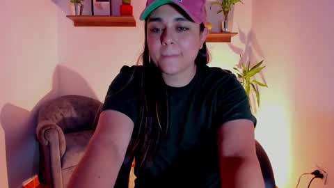 Laura online show from 02.21.25