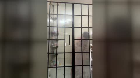 mrbwc9x6 online show from 02.28.26