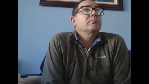 Snapshot of mrcaruso chatting on 12.01.25 Mrcaruso online show from 12.01.25