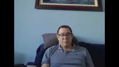 Snapshot of mrcaruso chatting on 01.10.26 Mrcaruso online show from 01.10.26