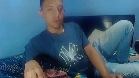 Snapshot of mrchrisdaniel chatting on 09.28.25 Christtofer online show from 09.28.25