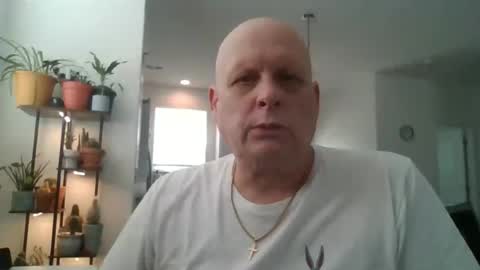 Snapshot of mrclean_55 chatting on 06.12.26 MrClean55 online show from 06.12.26