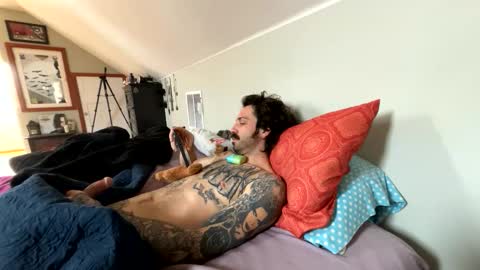 Snapshot of mrfanceypants chatting on 01.09.26 mrfanceypants online show from 01.09.26