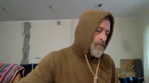 Snapshot of mrgoodkat79 chatting on 10.08.25 mrgoodkat79 online show from 10.08.25