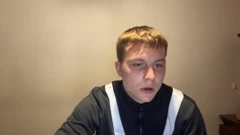 Max online show from 10.10.25