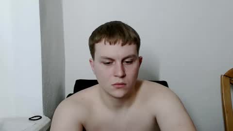 Snapshot of mrheat_ chatting on 02.17.26 Max online show from 02.17.26