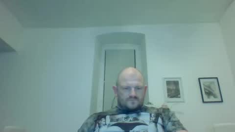 Snapshot of mrhotsex69 chatting on 03.12.25 mrhotsex69 online show from 03.12.25