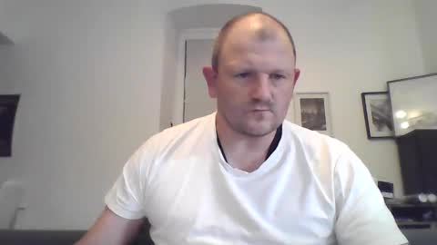 Snapshot of mrhotsex69 chatting on 10.27.25 mrhotsex69 online show from 10.27.25