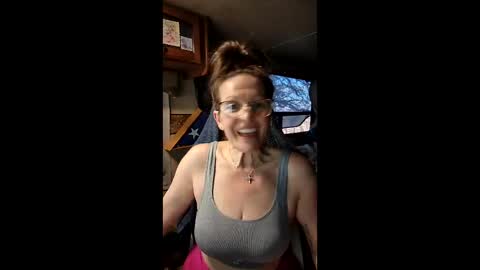 Snapshot of mrjshquinn chatting on 03.23.26 mrjshquinn online show from 03.23.26