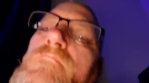 Snapshot of mrnmrsfucks4u chatting on 05.06.26 mrnmrsfucks4u online show from 05.06.26